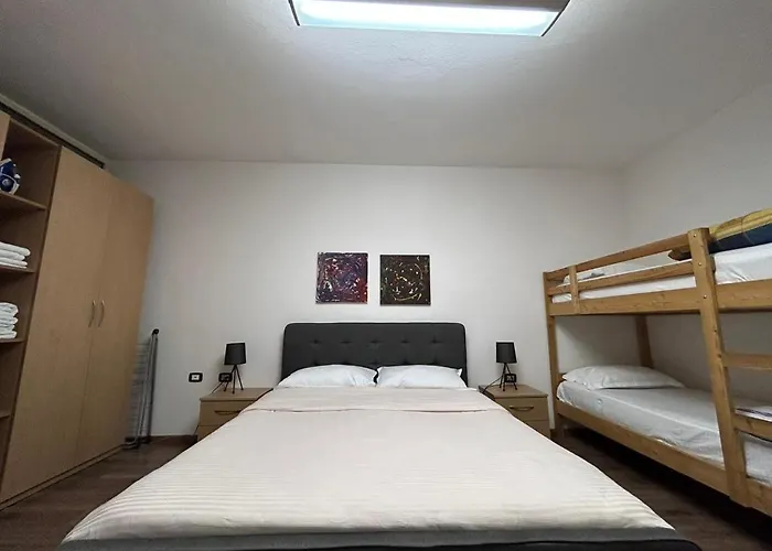 Marias Home In Blloku, Tirana